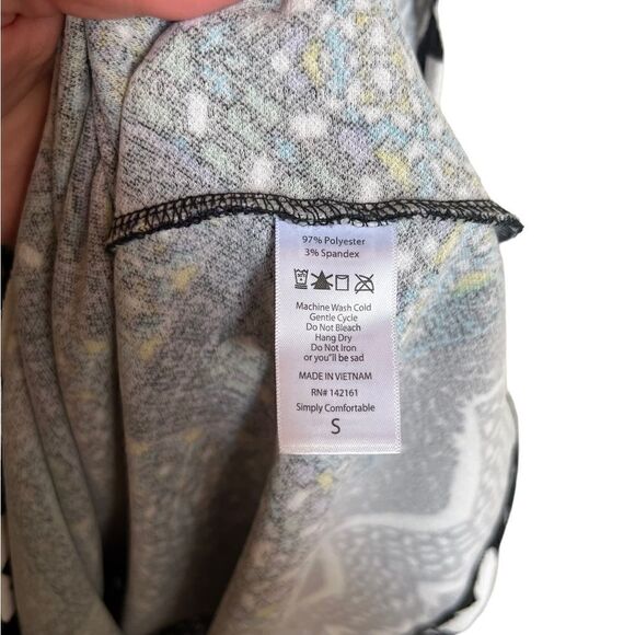 LulaRoe Amelia Dress Size Small - Picture 4 of 6